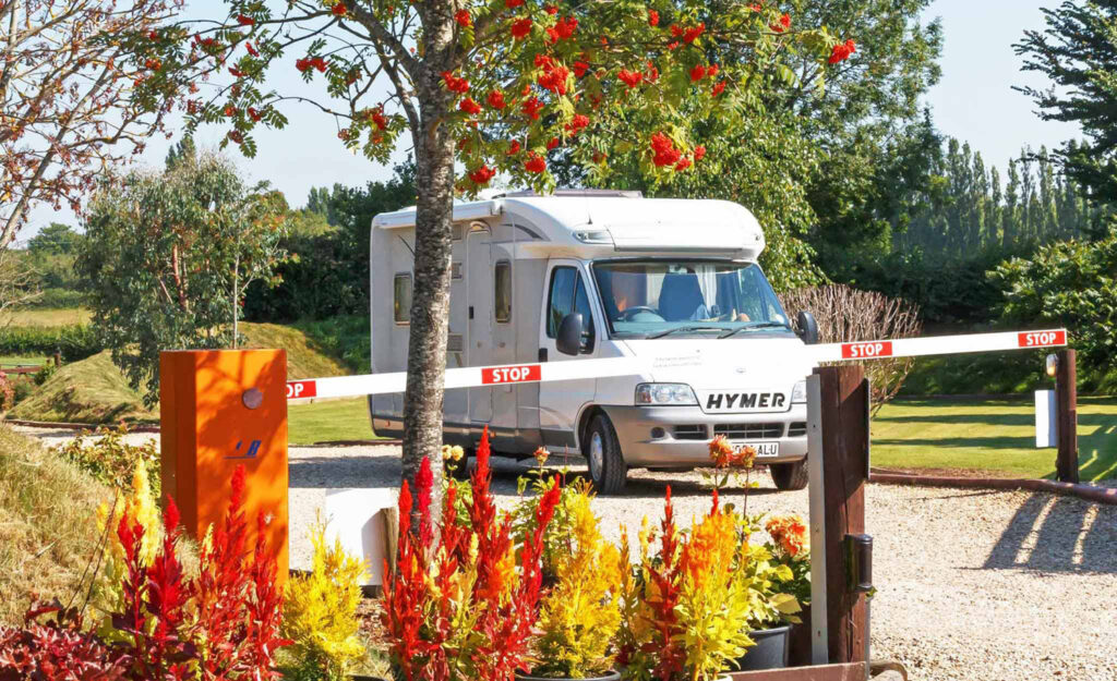 Bath Chew Valley-5f9145375e900