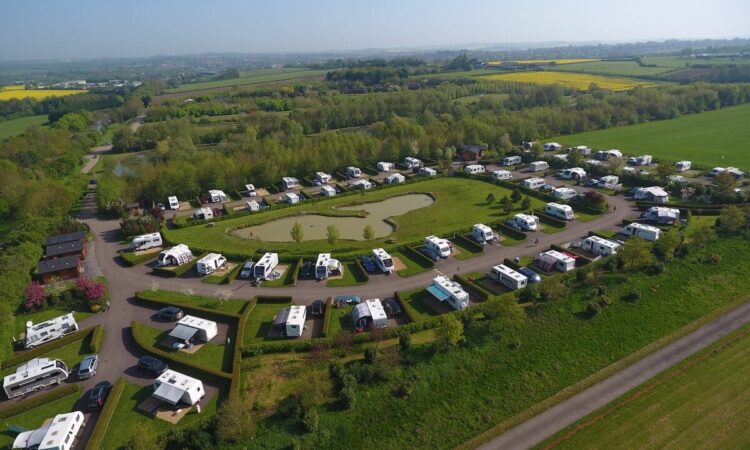 Landslide for Best of British Parks in the Top 100 Sites Guide! Eye Kettleby Lakes-6074504216b22