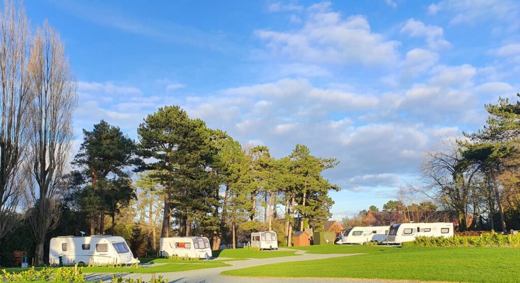 Plassey 5-60ad5bd088f3a