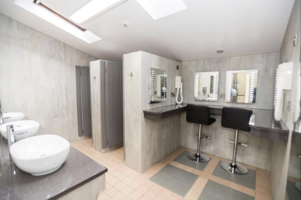 Old Oaks 11-628ea694c866d