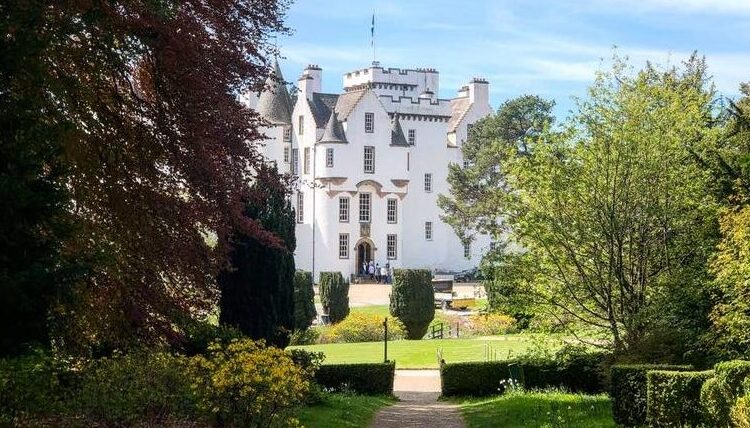 Blair Castle Caravan Park_04