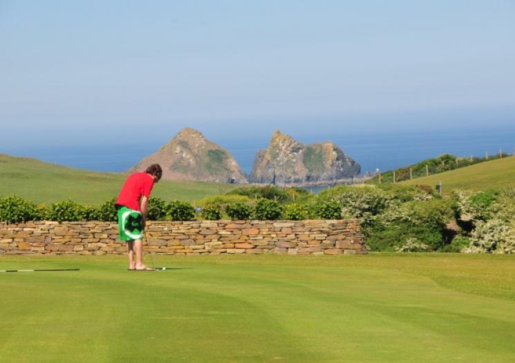 Holywell Bay Pitch & Put
